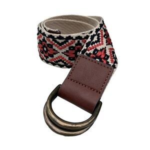 Universal Thread Embroidered Belt Size Small Approximately 37” Fits Waist 26”-29